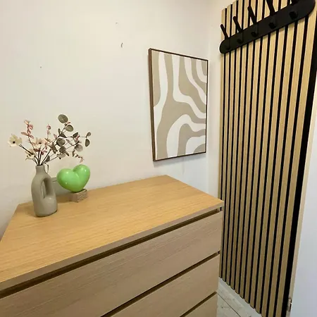 - Naehe Chio Aachen * Херцогенрат