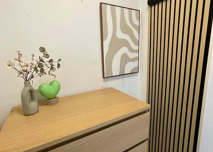 - Naehe Chio Aachen * 黑措根拉特