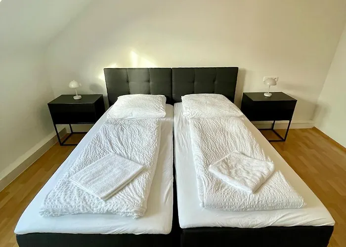 - Naehe Chio Aachen 黑措根拉特